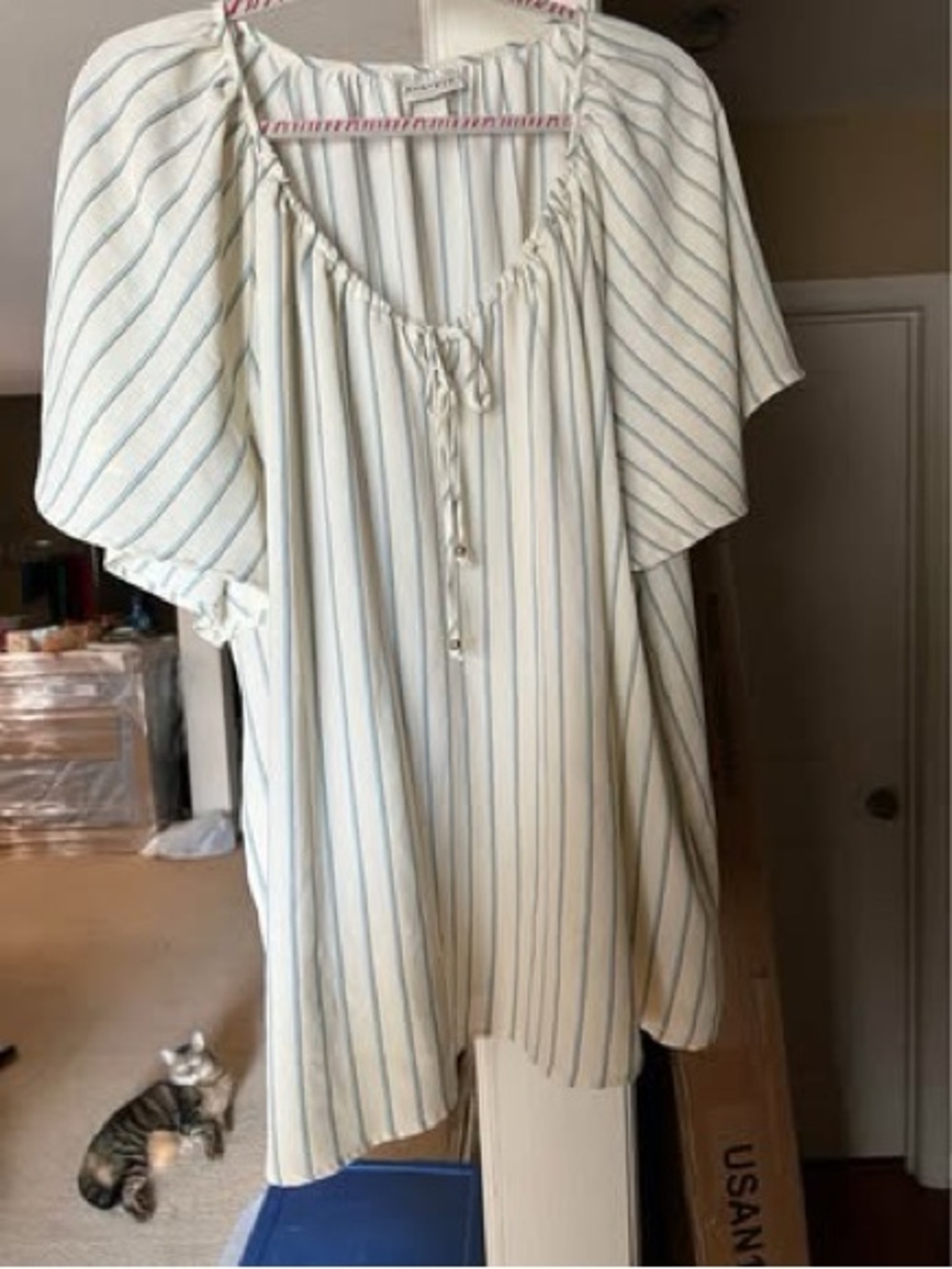 Ava & Viv Short-Sleeve Cream with blue Stripes Blouse-Size 3X